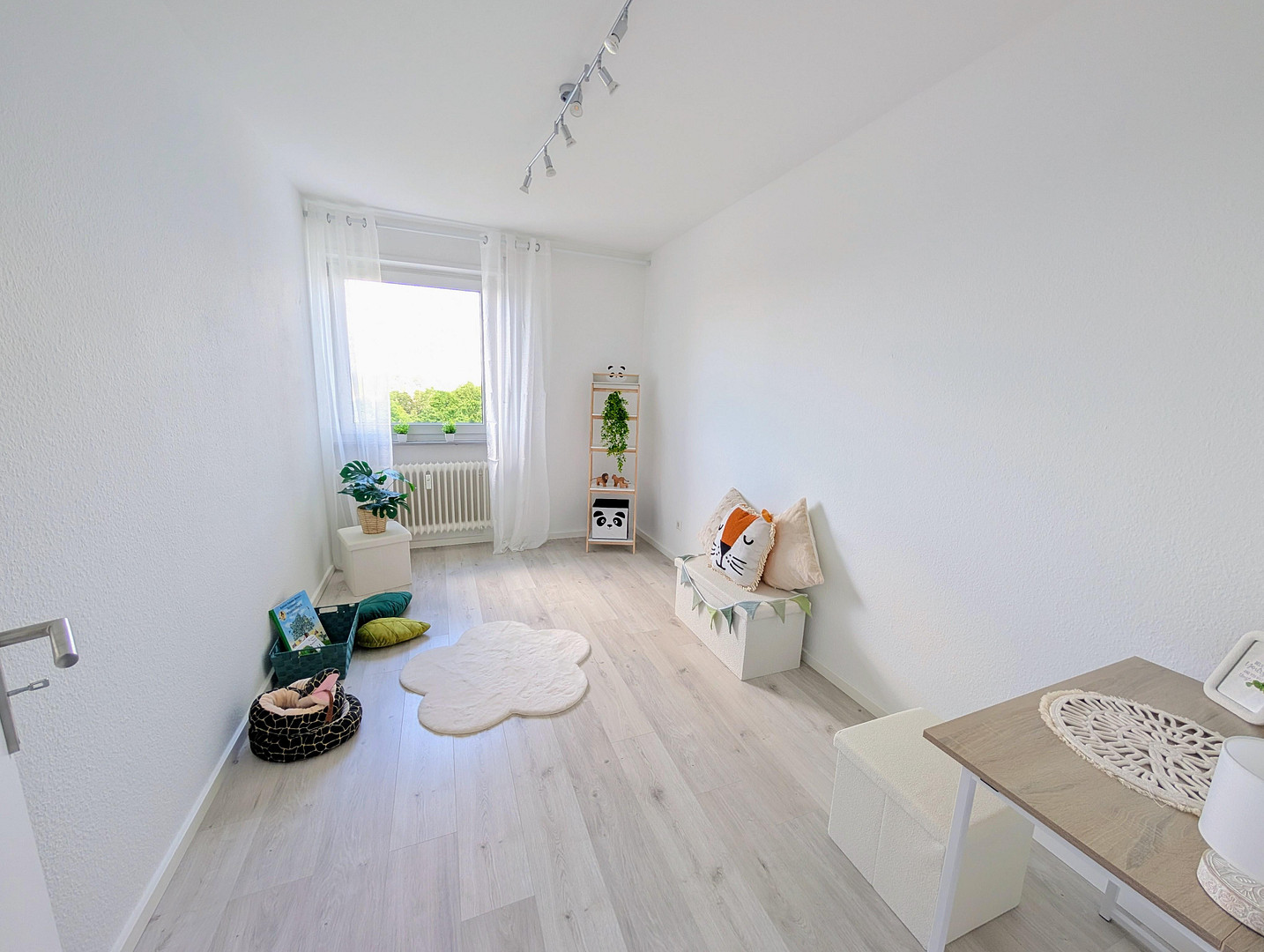 PROVISIONSFREI - sofort einziehen - Helle 3-Zimmerwohnung mit Blick zur Pfalz, komplett renoviert – 67071 Ludwigshafen am Rhein(Oggersheim) – Vorschaubild 14