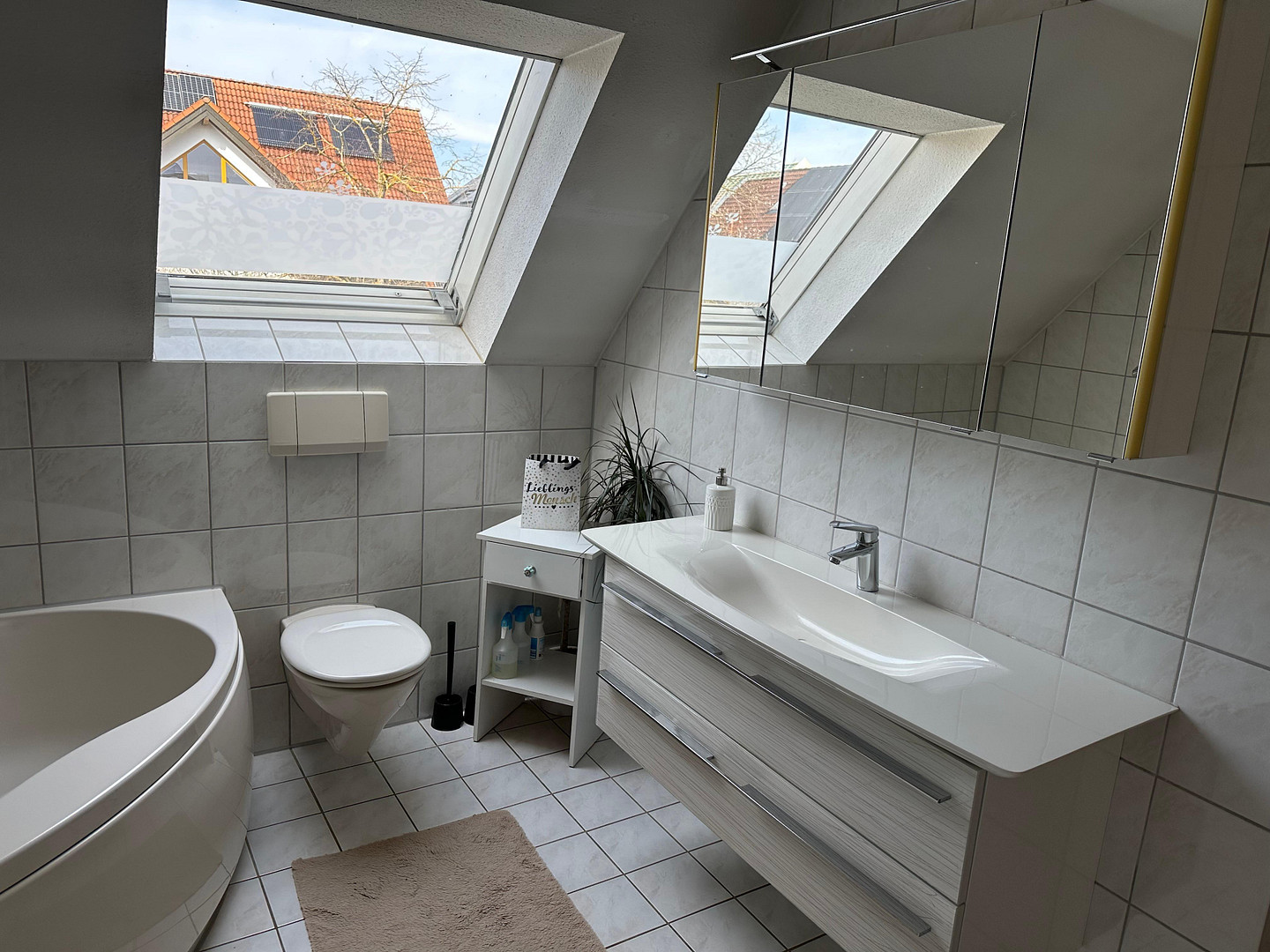 Gepflegte Doppelhaushälfte mit Einliegerwohnung in ruhiger Ortsrandlage von Ulm-Mähringen – 89081 Ulm(Mähringen) – Vorschaubild 17