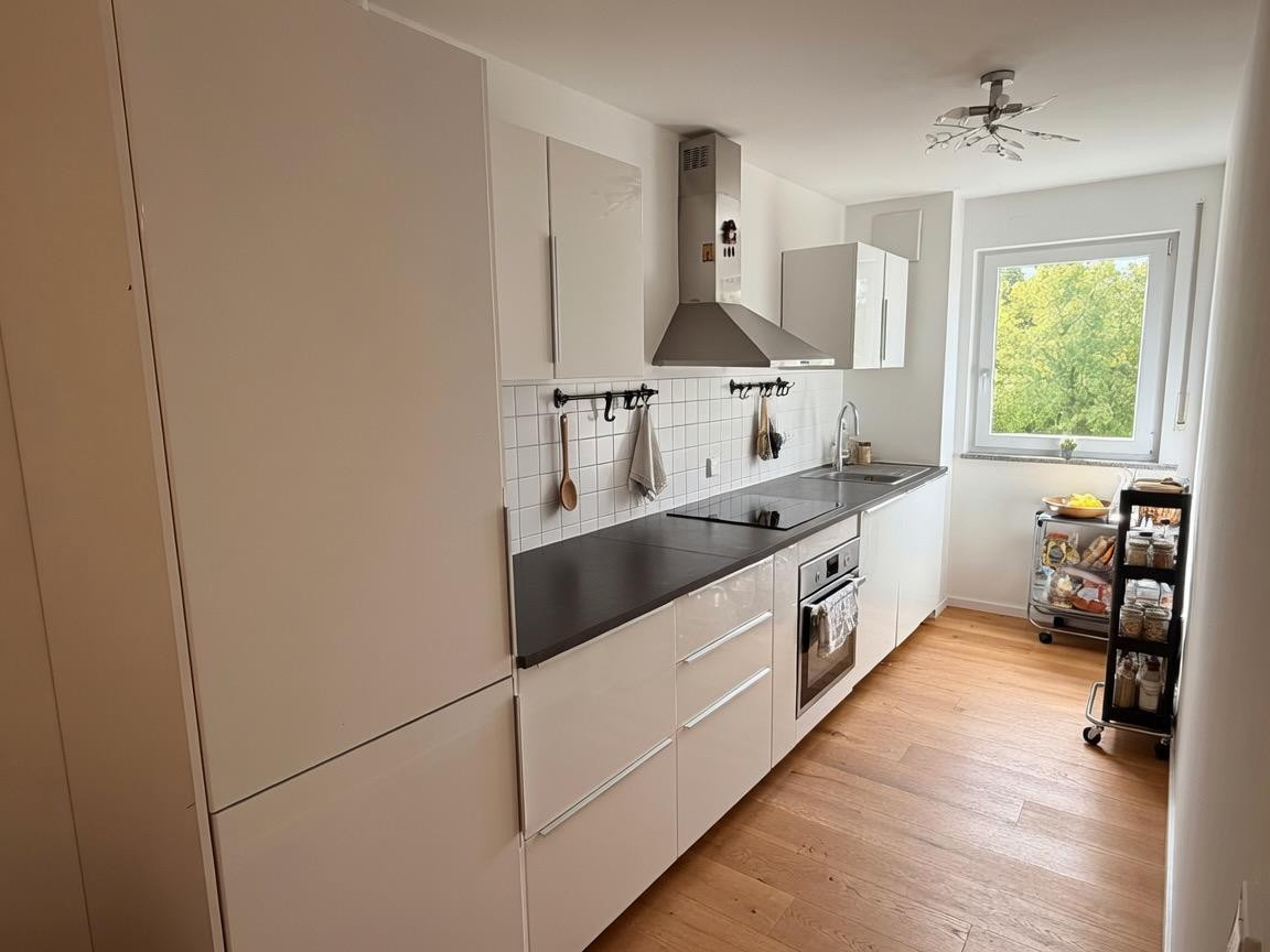 Familienfr. 4-Zi.-Whg. mit Loggia & TG-Stellplatz in München-Am Hart (privat) – 80937 München(Am Hart) – Vorschaubild 13