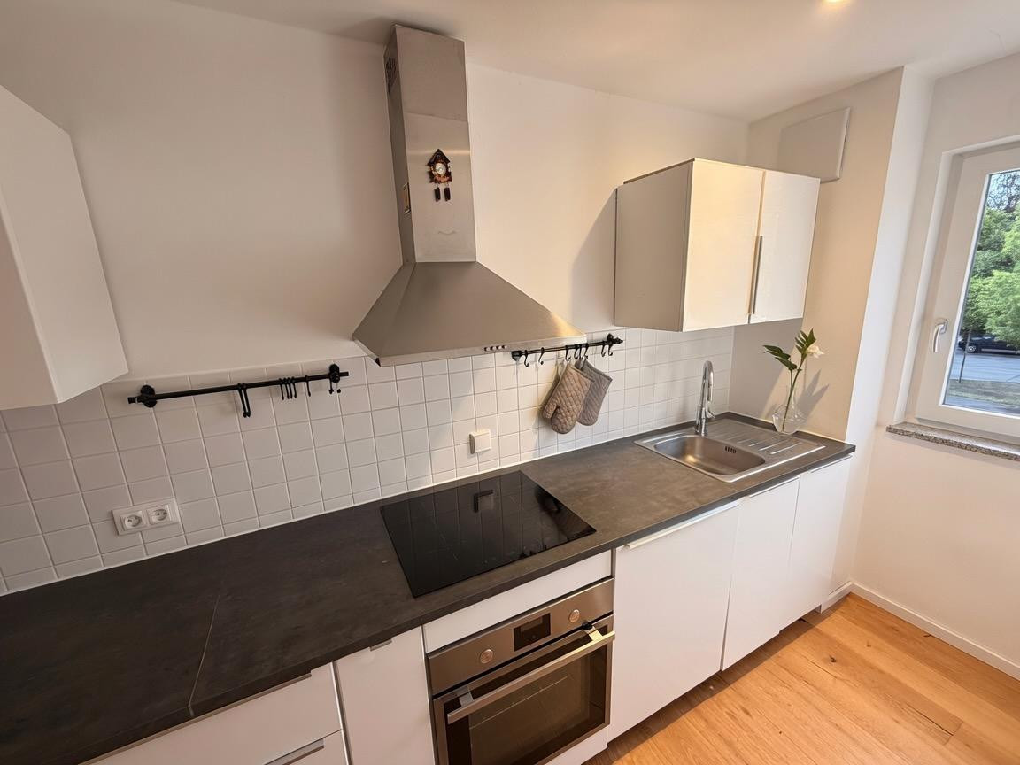 Familienfr. 4-Zi.-Whg. mit Loggia & TG-Stellplatz in München-Am Hart (privat) – 80937 München(Am Hart) – Vorschaubild 9