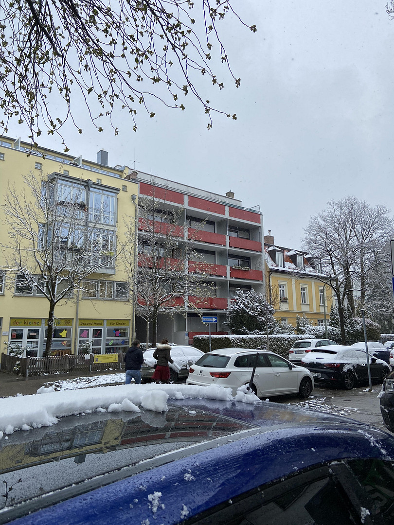 Schöne,helle 2-Zimmer-WG mit Südbalkon – Georgenschwaigstraße 29, 80807 München(Milbertshofen) – Vorschaubild 9