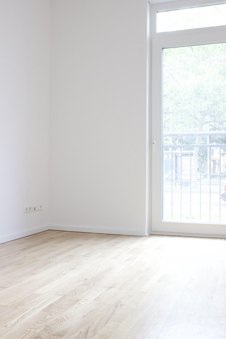 3,5-Zi-Whg / gr. Wohnküche / Vollbad / Gäste-WC / Terrasse / von privat in Berlin-Johannisthal – Sterndamm 66 F, 12487 Berlin(Johannisthal) – Vorschaubild 7