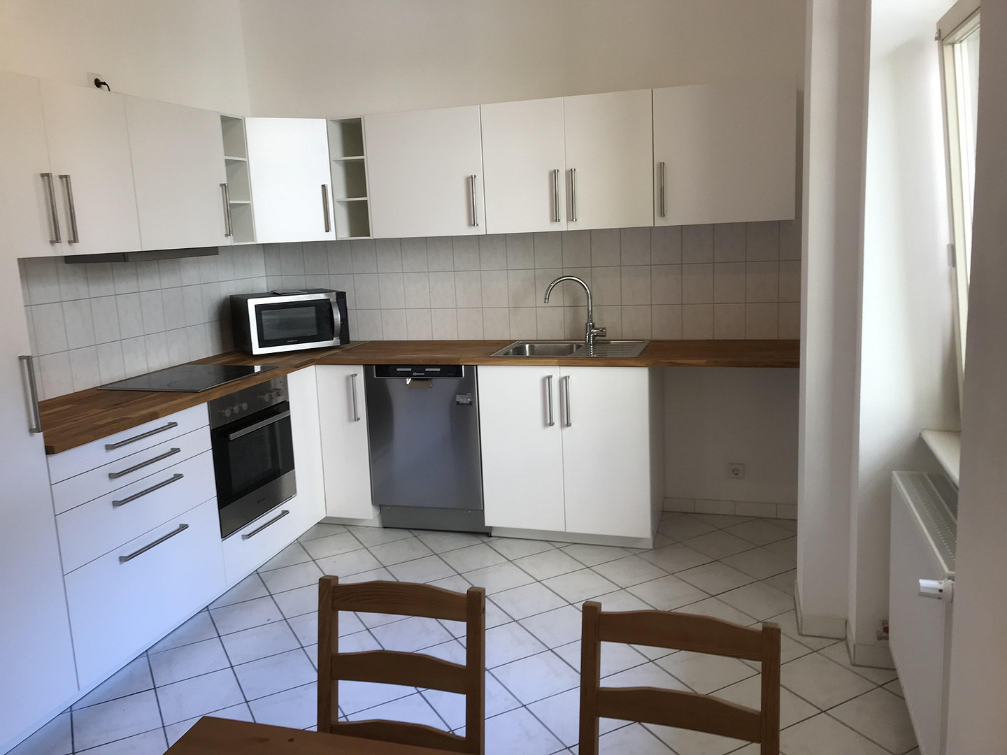 Provisionsfrei: Helle 3-Zimmer-Altbauwohnung mit Fernwärme in Mannheim (Max-Joseph-Straße) – 68167 Mannheim – Vorschaubild 7