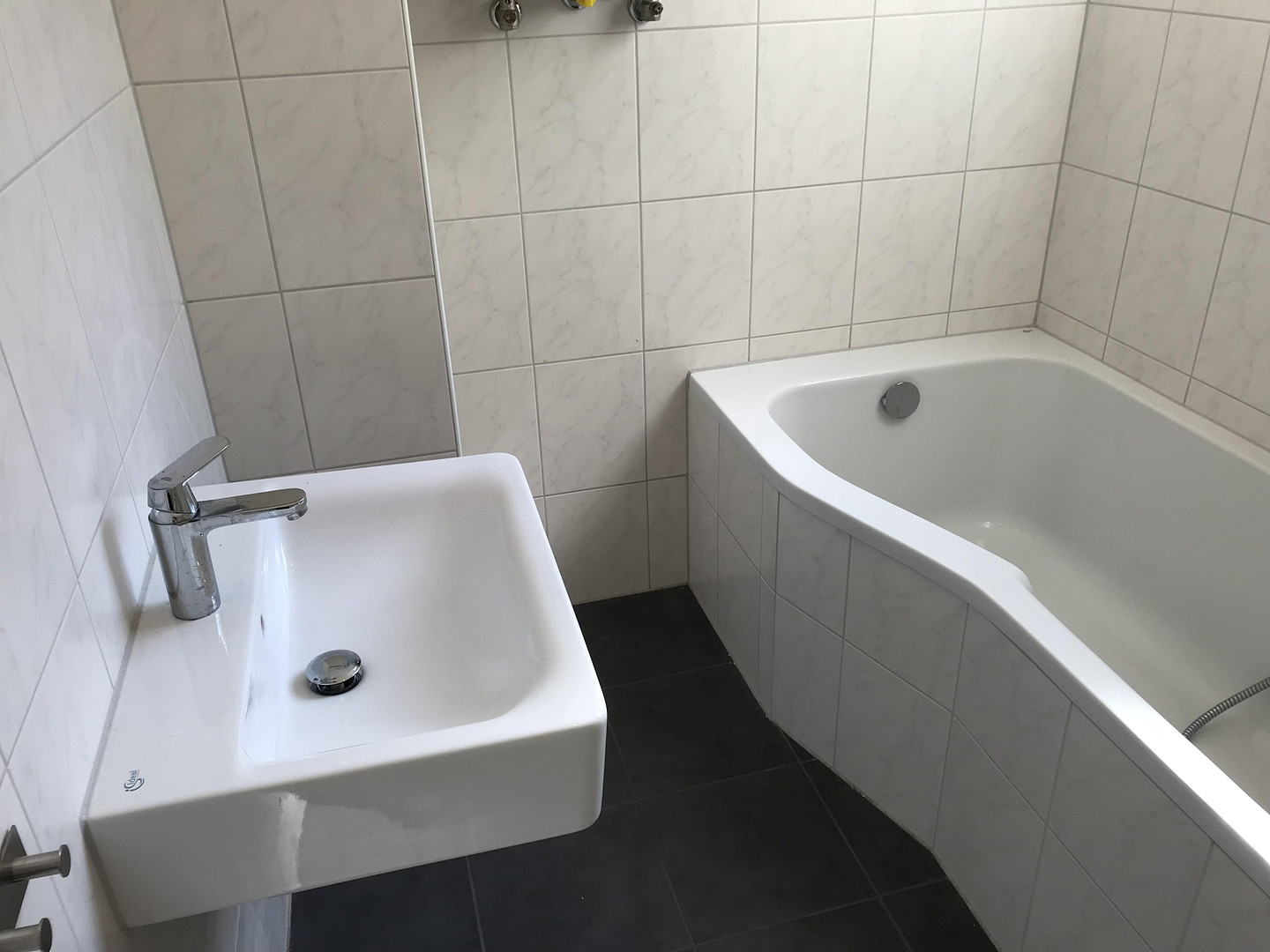 Provisionsfrei: Helle 3-Zimmer-Altbauwohnung mit Fernwärme in Mannheim (Max-Joseph-Straße) – 68167 Mannheim – Vorschaubild 13