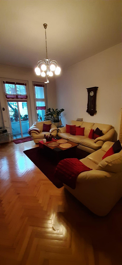 3-Zimmer-Altbau mit Stuck, Parkett und Loggia – Herrenhausstr. 11, 12487 Berlin(Johannisthal) – Vorschaubild 3