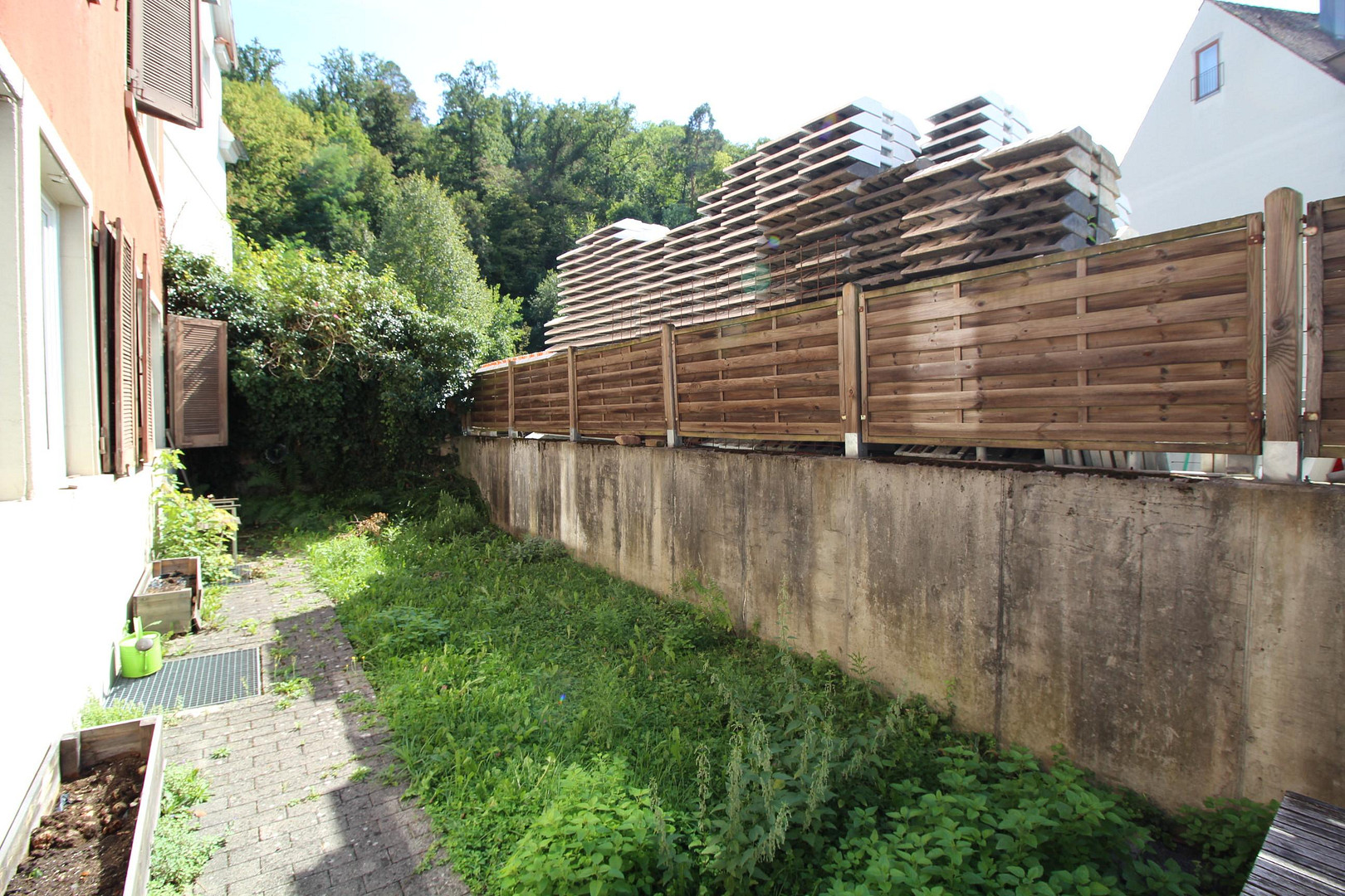 Frisch renovierte E.G Wohnung mit Balkon und Garten zur Mitnutzung – 70199 Stuttgart(Süd) – Vorschaubild 4