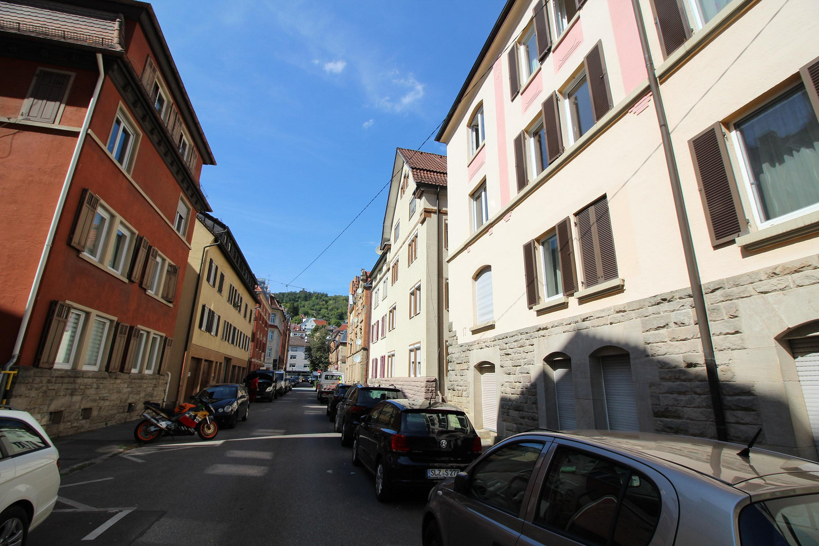 Frisch renovierte E.G Wohnung mit Balkon und Garten zur Mitnutzung – 70199 Stuttgart(Süd) – Vorschaubild 3