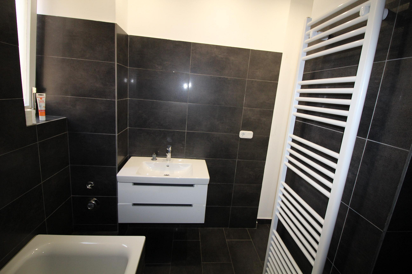 Frisch renovierte E.G Wohnung mit Balkon und Garten zur Mitnutzung – 70199 Stuttgart(Süd) – Vorschaubild 21
