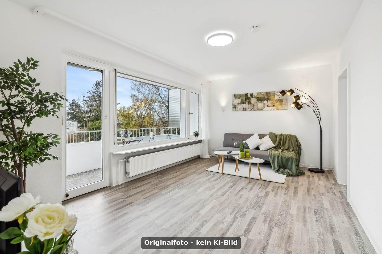 2,5-Zimmer nach Komplettrenovierung - provisionsfrei (Originalfotos) – 66121 Saarbrücken(Eschberg) – Vorschaubild 8