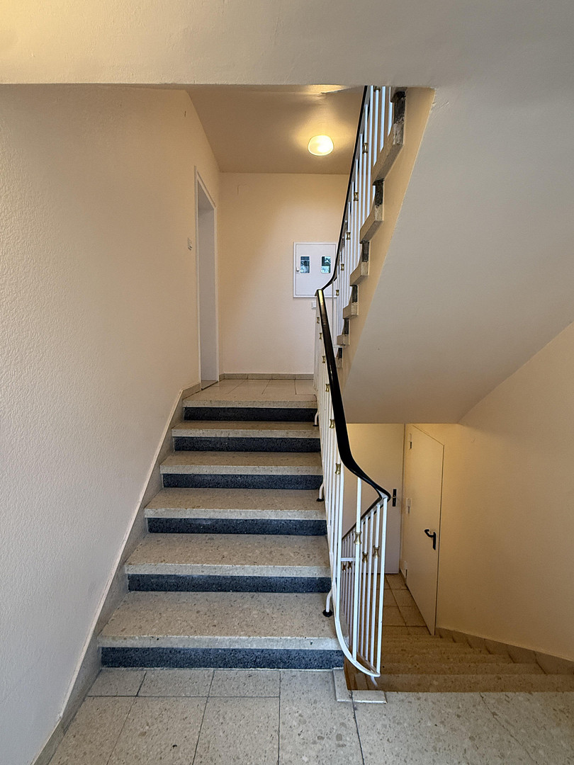 Wunderschöne 3 Zimmer-Wohnung mit großem Balkon & Stellplatz vor der Tür in Sachsenhausen-Nord – 60596 Frankufrt(Sachsenhausen) – Vorschaubild 11