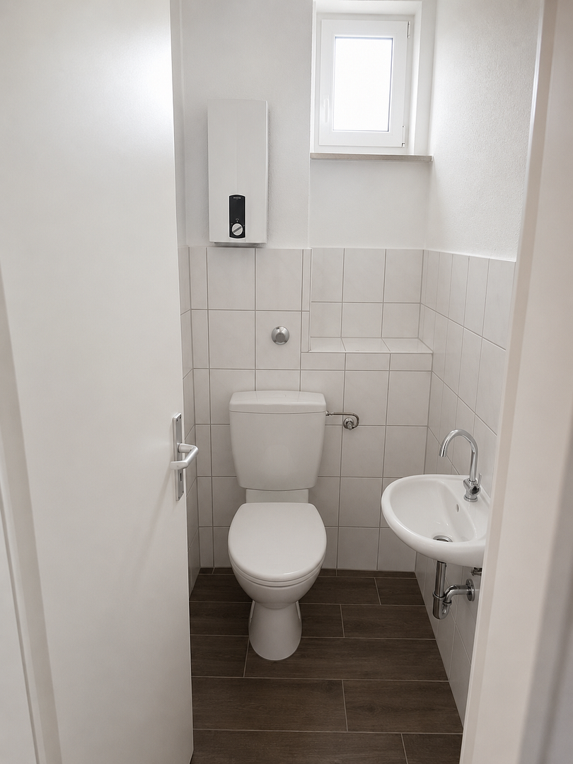 Jobcenter – جوب سنتر – Джобцентер – deine neue Wohnung ist fertig! – Geschwister-Scholl-Str 18, 45279 Essen(Horst) – Vorschaubild 5