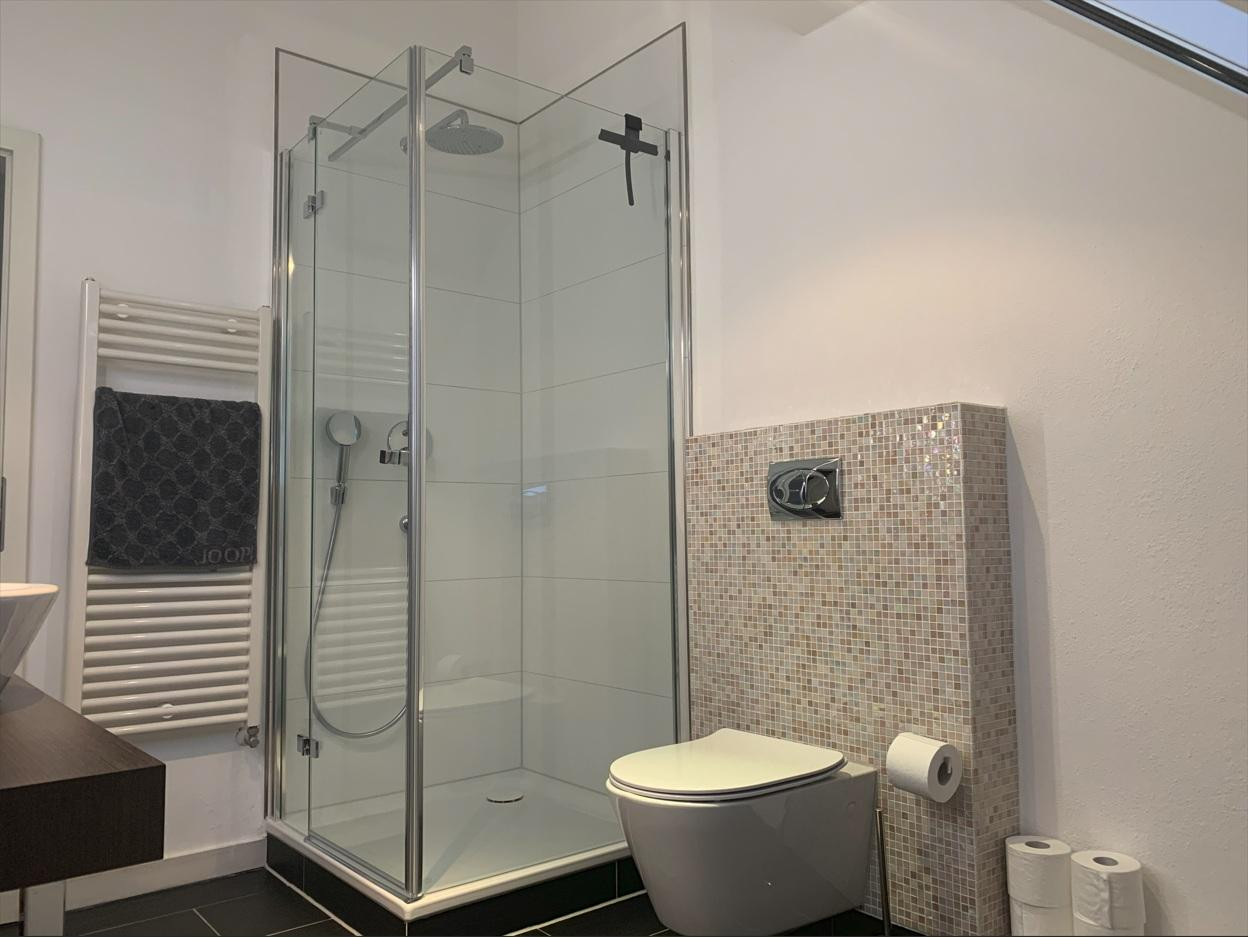 VON PRIVAT UND PROVISIONFREI: Reiheneckhaus in Großhadern im Blumenviertel – 81377 München(Hadern) – Vorschaubild 11