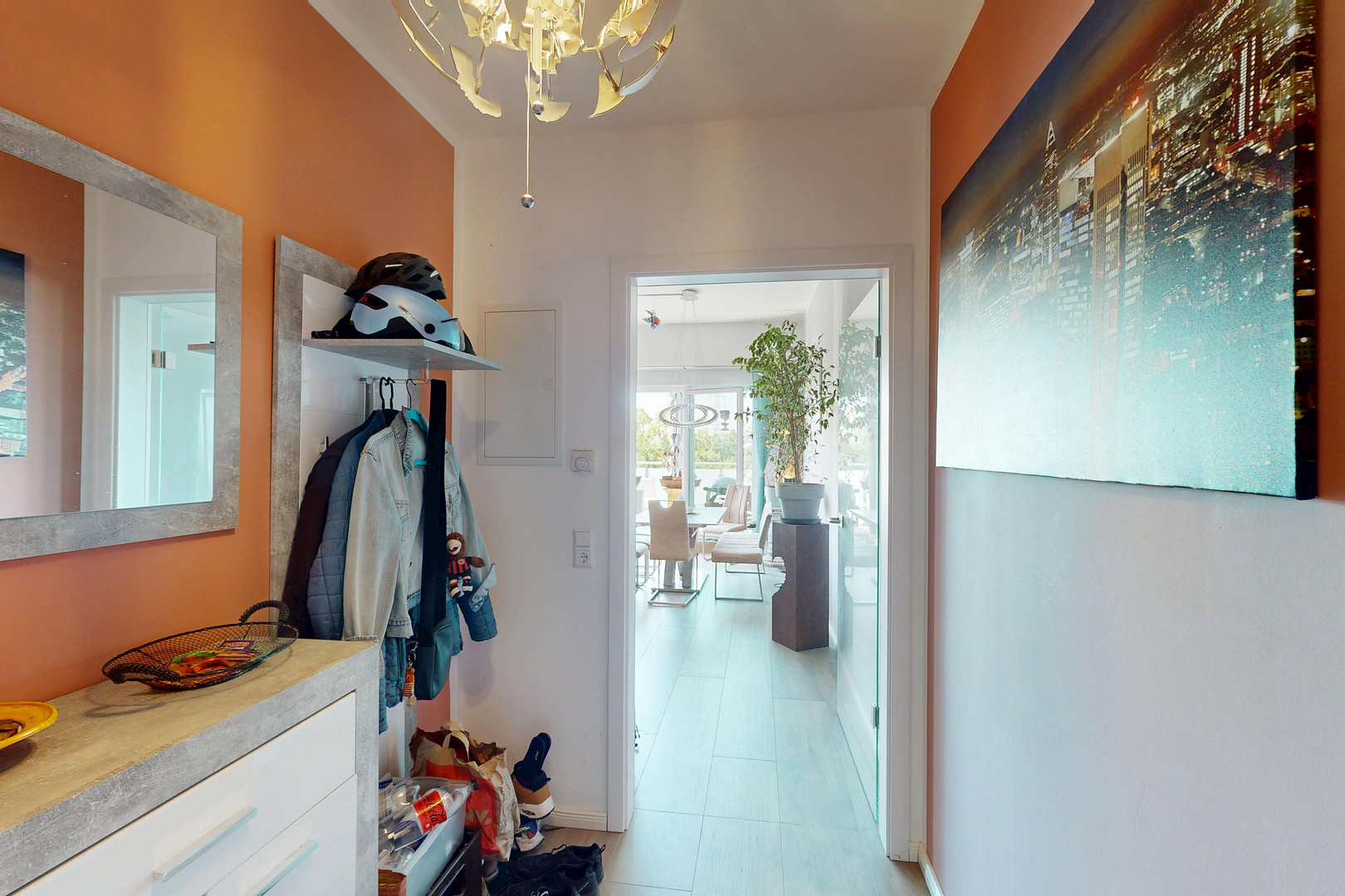 Einzigartige Vier-Zimmer-Penthousewohnung mit Lift und Terrasse in Frankfurt am Main – 65934 Frankfurt am Main(Nied) – Vorschaubild 3