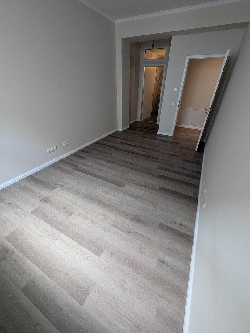 Top 5-Zimmer KfW Wohnung mit Küche, Balkon Bodenheizung in bester Lage von Wiesbaden Mitte – Moritzstraße  68, 65185 Wiesbaden – Vorschaubild 14