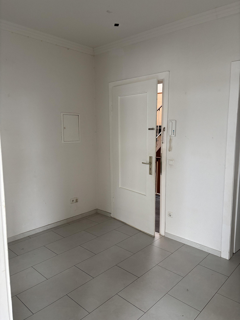 2 Zimmer Wohnung in zentraler Lage – Humboldtstraße 47, 41061 Mönchengladbach Nord(Innenstadt) – Vorschaubild 2