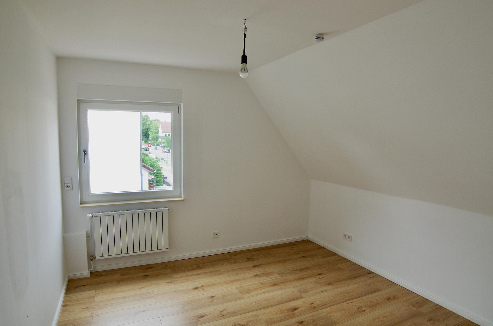 Traumhafte Doppelhaushälfte | Garten | Wallbox | klimatisiertes Dachstudio | 133 m2 | Köhlerberg – Köhlerbergstraße 28, 38440 Wolfsburg – Vorschaubild 12