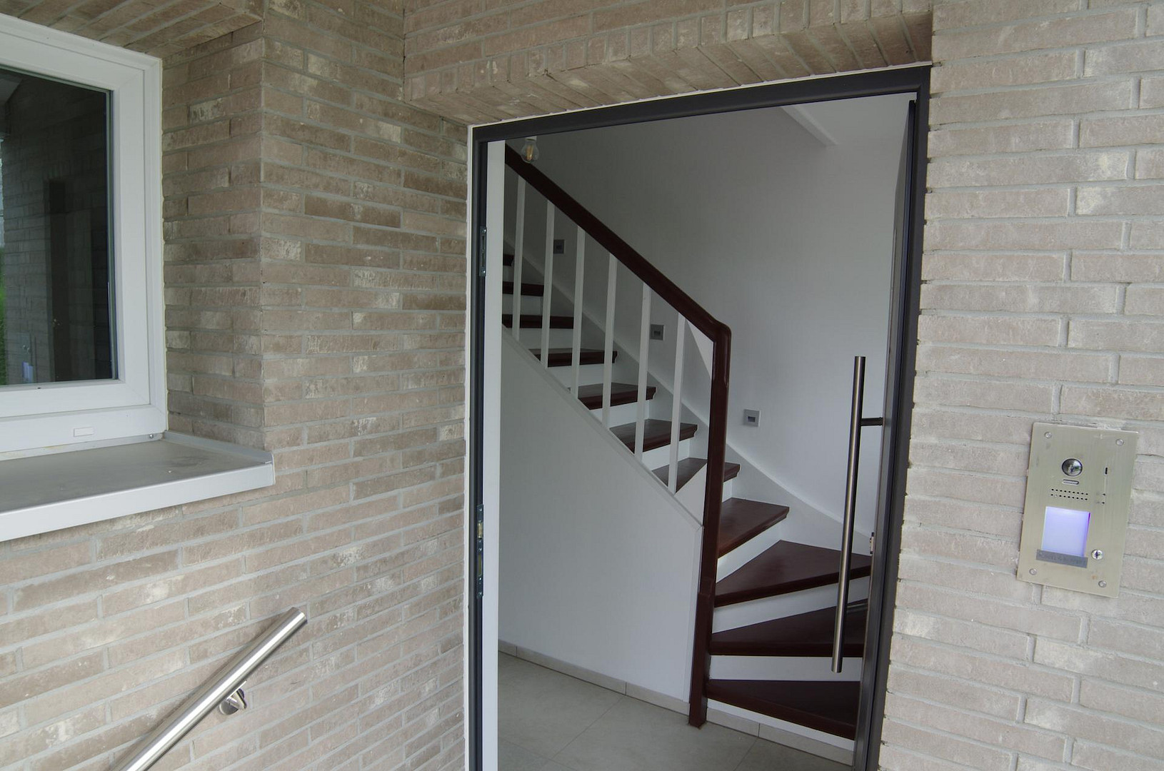 Traumhafte Doppelhaushälfte | Garten | Wallbox | klimatisiertes Dachstudio | 133 m2 | Köhlerberg – Köhlerbergstraße 28, 38440 Wolfsburg – Vorschaubild 3