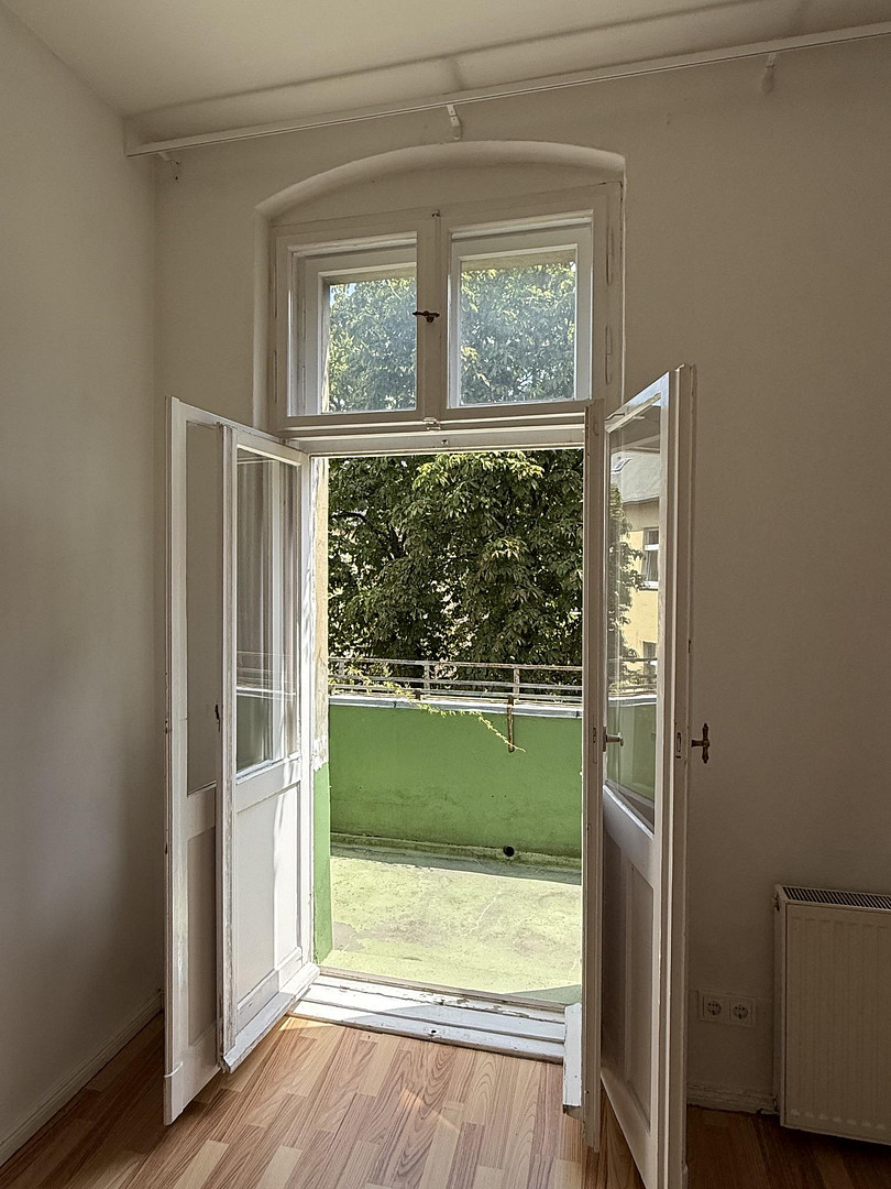 Bezugsfreie helle 2-Zimmer QG Altbauwohnung in der Nähe vom Schloss Charlottenburg (provisionsfrei) – Mindener Straße 3, 10589 Berlin(Charlottenburg) – Vorschaubild 4