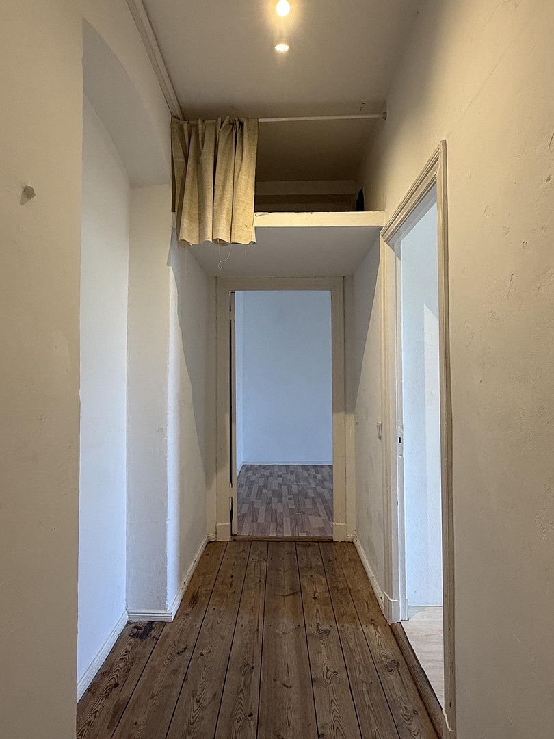 Bezugsfreie helle 2-Zimmer QG Altbauwohnung in der Nähe vom Schloss Charlottenburg (provisionsfrei) – Mindener Straße 3, 10589 Berlin(Charlottenburg) – Vorschaubild 8