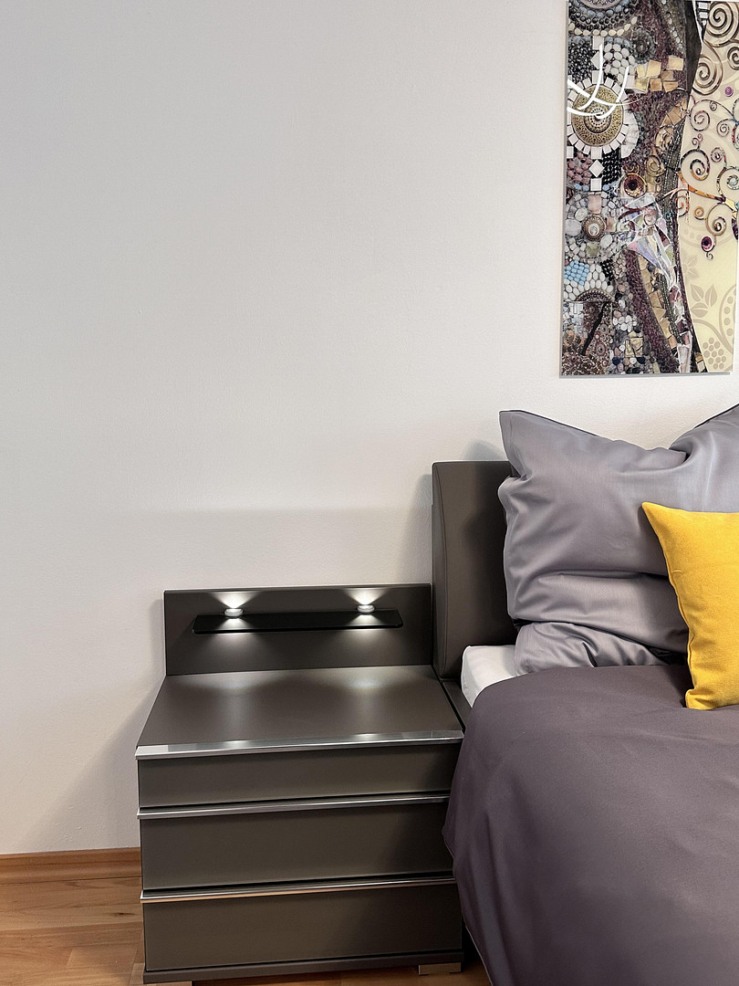 Neben der U-Bahn, komplett möbliert, 3-Zimmer-Wohnung - Wohnen auf Zeit in Milbertshofen – Georgenschwaigstraße 24, 80807 München(Milbertshofen) – Vorschaubild 17