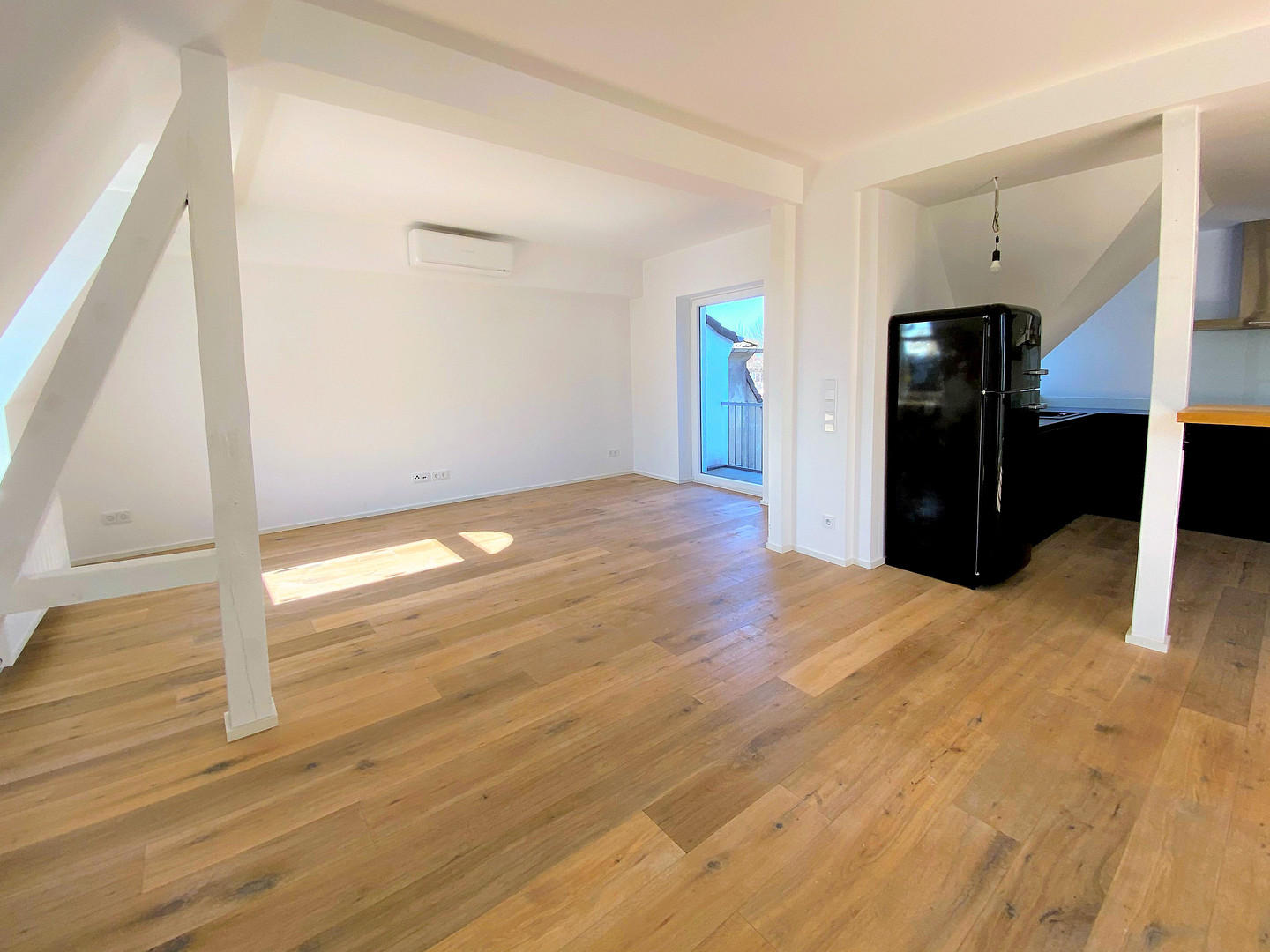 Exklusive 4-Zimmer-Maisonette-Wohnung im Dachgeschoss mit 2 Balkonen – Rüttenscheid – 45131 Essen(Rüttenscheid) – Vorschaubild 3