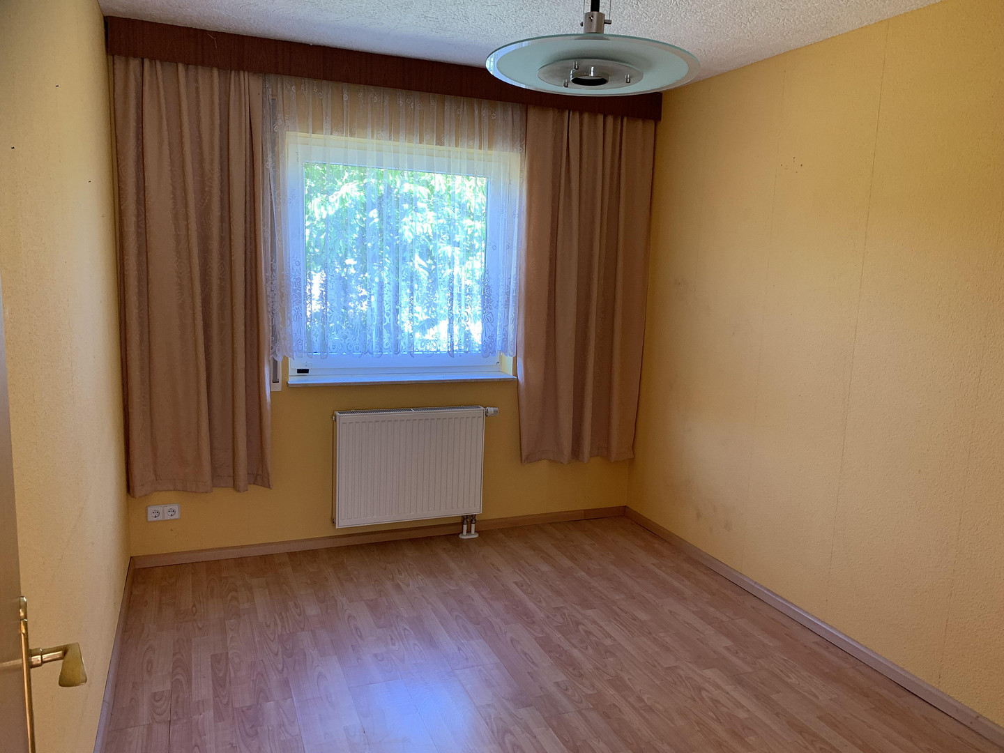 Einfamilienhaus + Gartenbungalow in bester Lage – 39110 Magdeburg(Diesdorf) – Vorschaubild 12