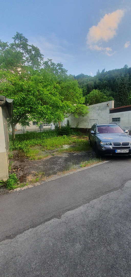 Mehrfamilienhaus mit Gewerbeeinheit in Bestlage   Terasse/Garage/Freiflächen usw... auf Hauptstrasse – Ütterlingser Str. 23, 58791 Werdohl(Ütterlingsen) – Vorschaubild 4