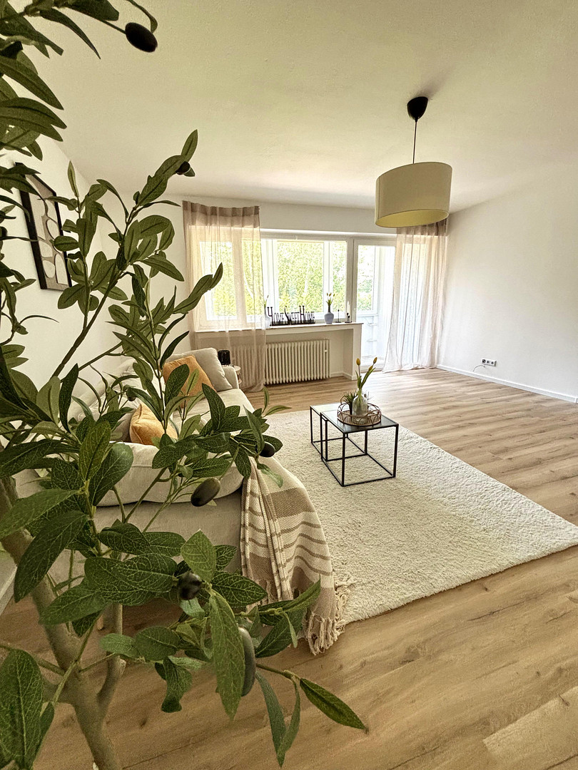 Erstbezug nach umfassender Modernisierung! Zentrale 3-Zimmer Wohnung im Herzen von Paderborn – Hochstiftstraße 3, 33100 Paderborn – Vorschaubild 3