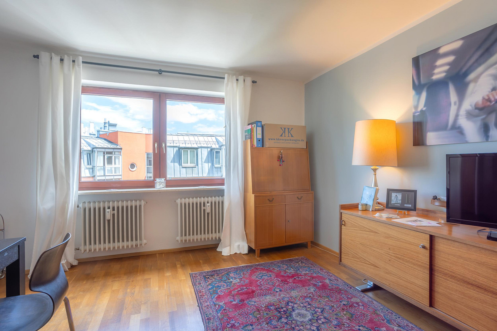PROVISIONSFREI: Schwabinger Stadtjuwel – helle 2-Zi-Whg in oberster Etage, Balkon und Aufzug – Fallmerayerstr. 1a, 80796 München(Schwabing) – Vorschaubild 3