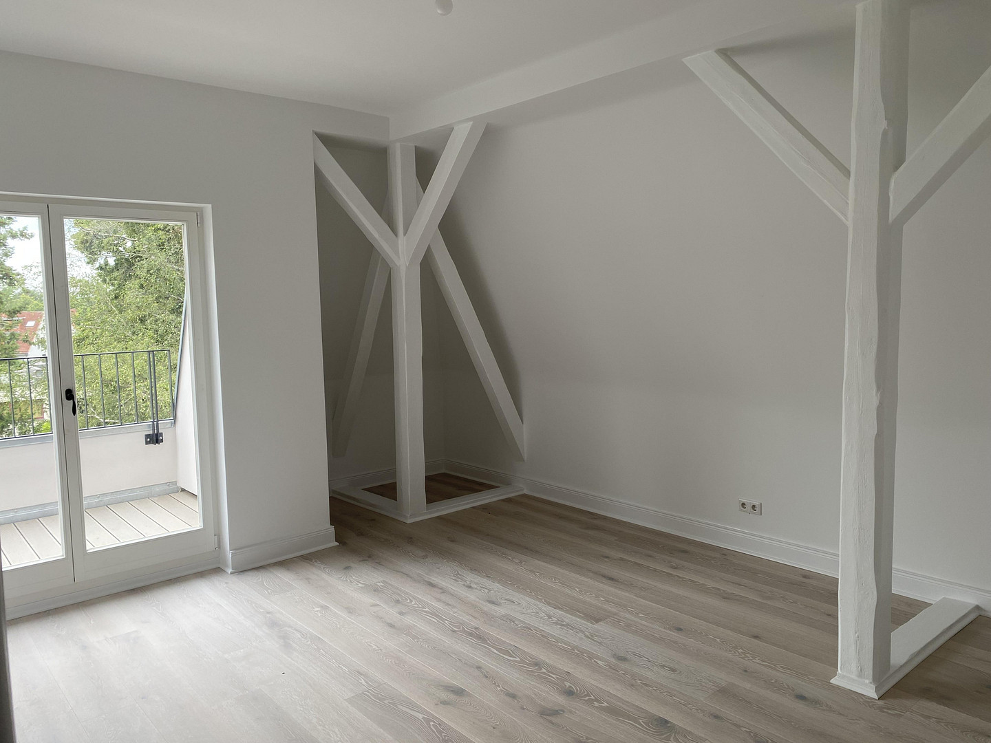 Große, repräsentative Maisonette in klassischer Stadtvilla! Nähe Dahlem! (Weitere Wohnungen vorh.) – 12205 Berlin(Lichterfelde) – Vorschaubild 15