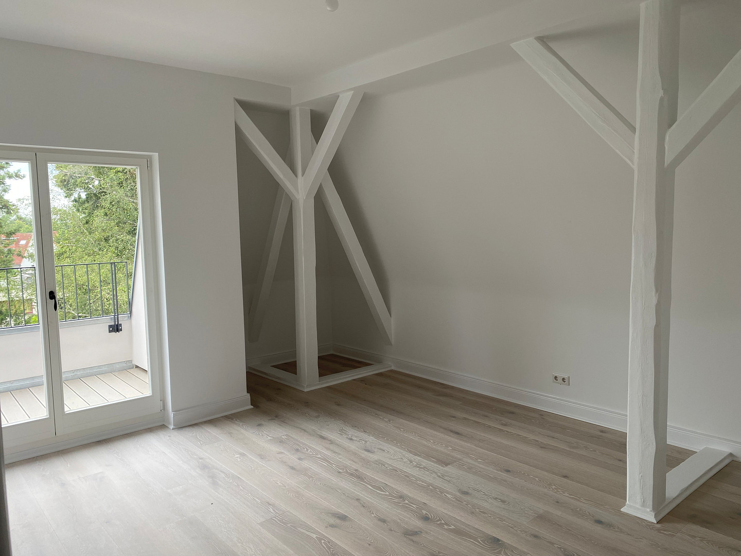 Große, repräsentative Maisonette in klassischer Stadtvilla! Nähe Dahlem! (Weitere Wohnungen vorh.) – 12205 Berlin(Lichterfelde) – Vorschaubild 13