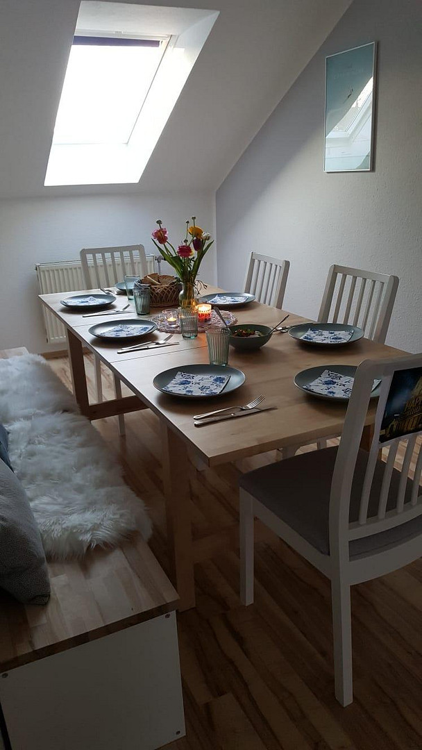 Charmante 3,5-Zimmer-Dachgeschosswohnung in ruhiger Wohnlage von Winnenden – Gaußweg 11, 71364 Winnenden(Birkmannsweiler) – Vorschaubild 2