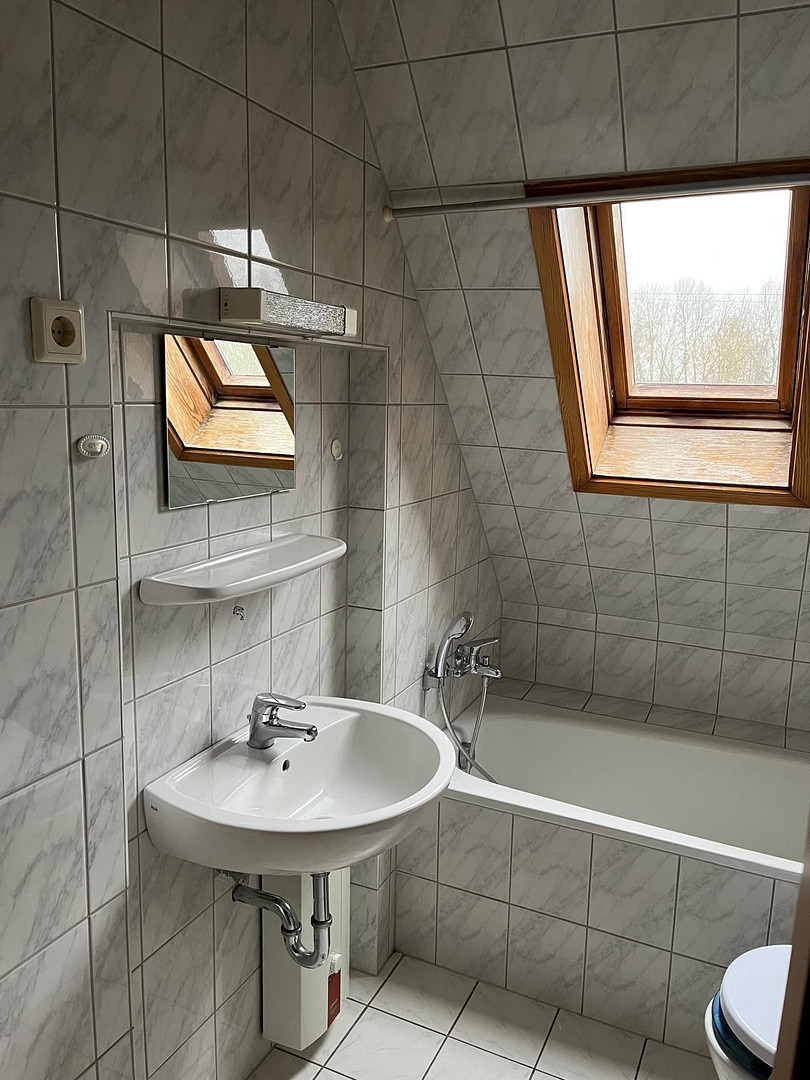 Gepflegte 2-Zimmer-Dachgeschosswohnung in Oberhausen – ab 01.11.2026 zu vermieten – 46147 Oberhausen(Sterkrade Nord) – Vorschaubild 5