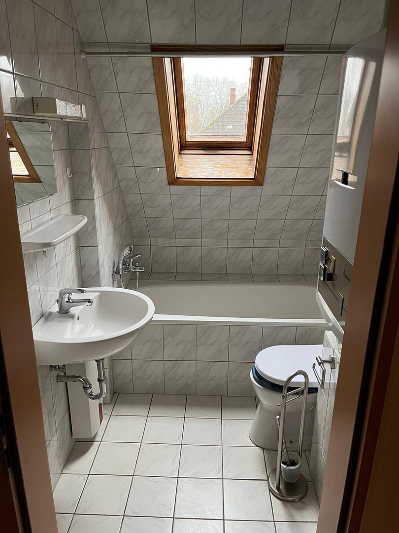 Gepflegte 2-Zimmer-Dachgeschosswohnung in Oberhausen – ab 01.11.2026 zu vermieten – 46147 Oberhausen(Sterkrade Nord) – Vorschaubild 6