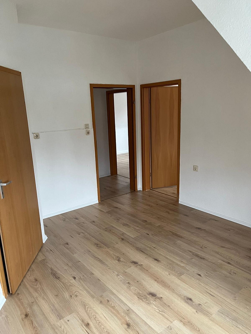 Gepflegte 2-Zimmer-Dachgeschosswohnung in Oberhausen – ab 01.11.2026 zu vermieten – 46147 Oberhausen(Sterkrade Nord) – Vorschaubild 8