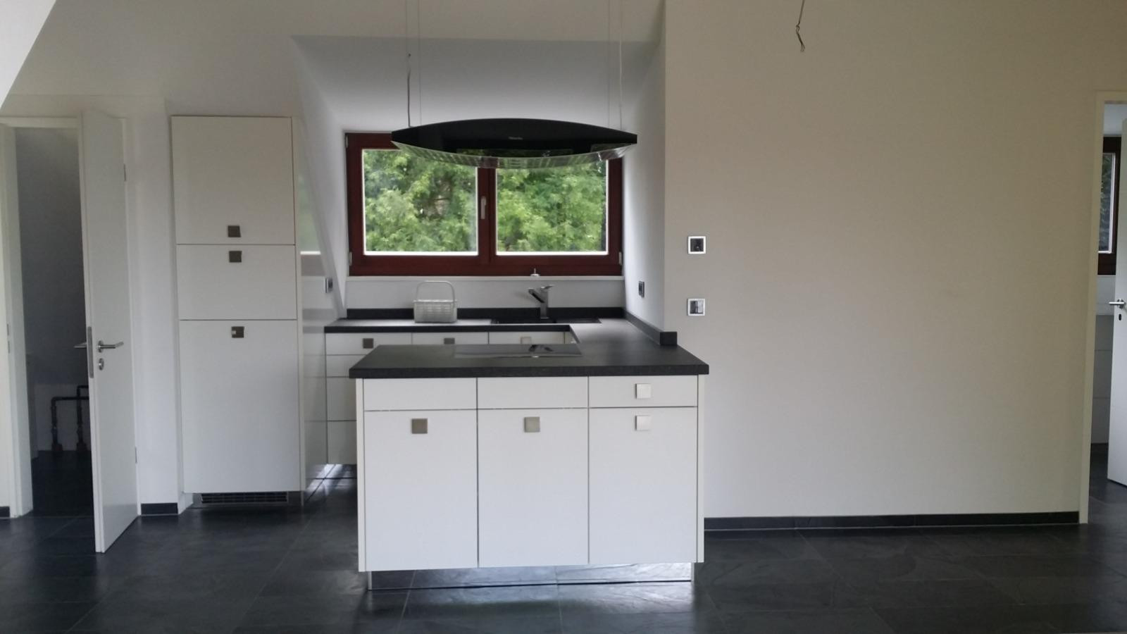 3 Zimmer lichtdurchflutete DG-Wohnung Inmitten von München-Waldtrudering – München(Trudering) – Vorschaubild 3