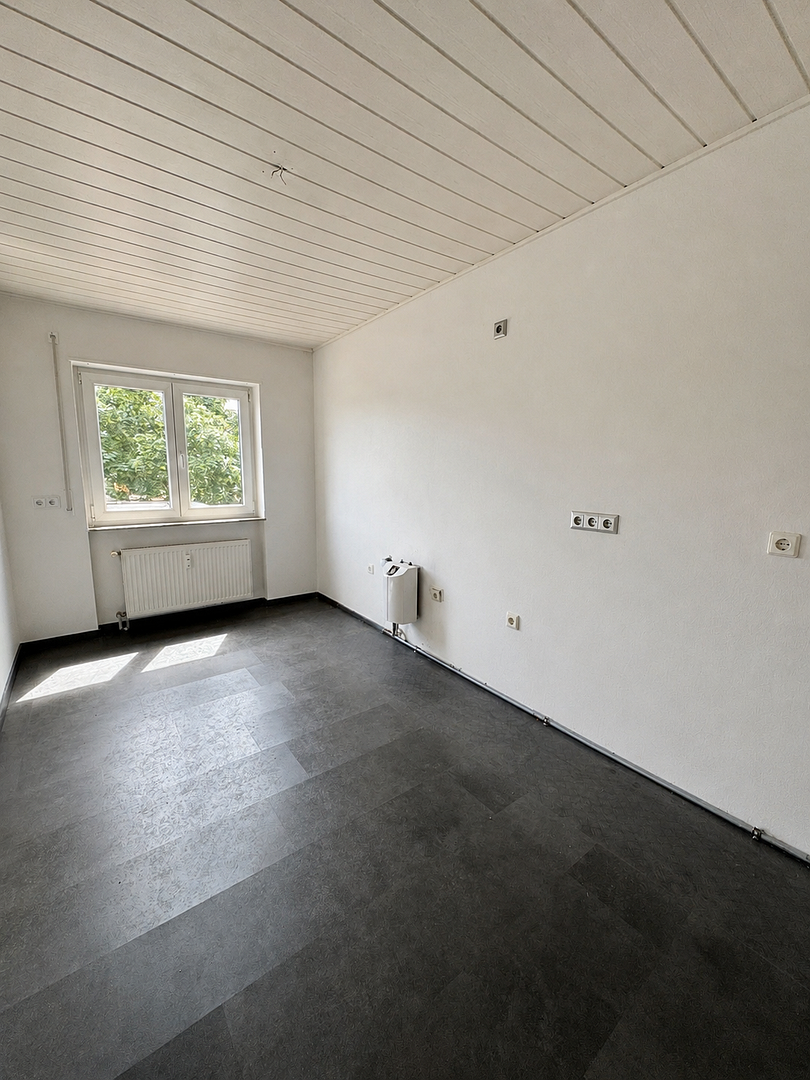 4ZKB - Wohlfühlen in zentraler Lage mit großzügiger Terrasse / Loggia – 68782 Brühl – Vorschaubild 3