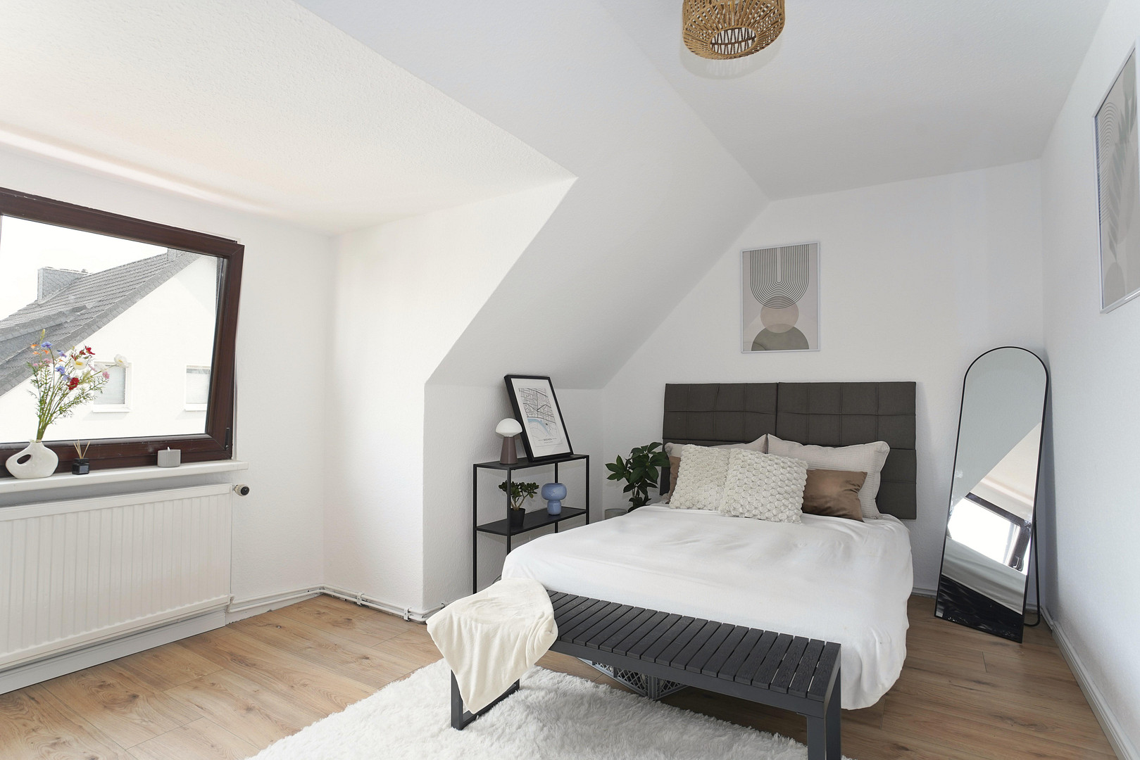 Modern renovierte 2-Zimmer-Wohnung mit großzügigem Balkon – Föhrenstraße 27, 28207 Bremen(Hemelingen) – Vorschaubild 3