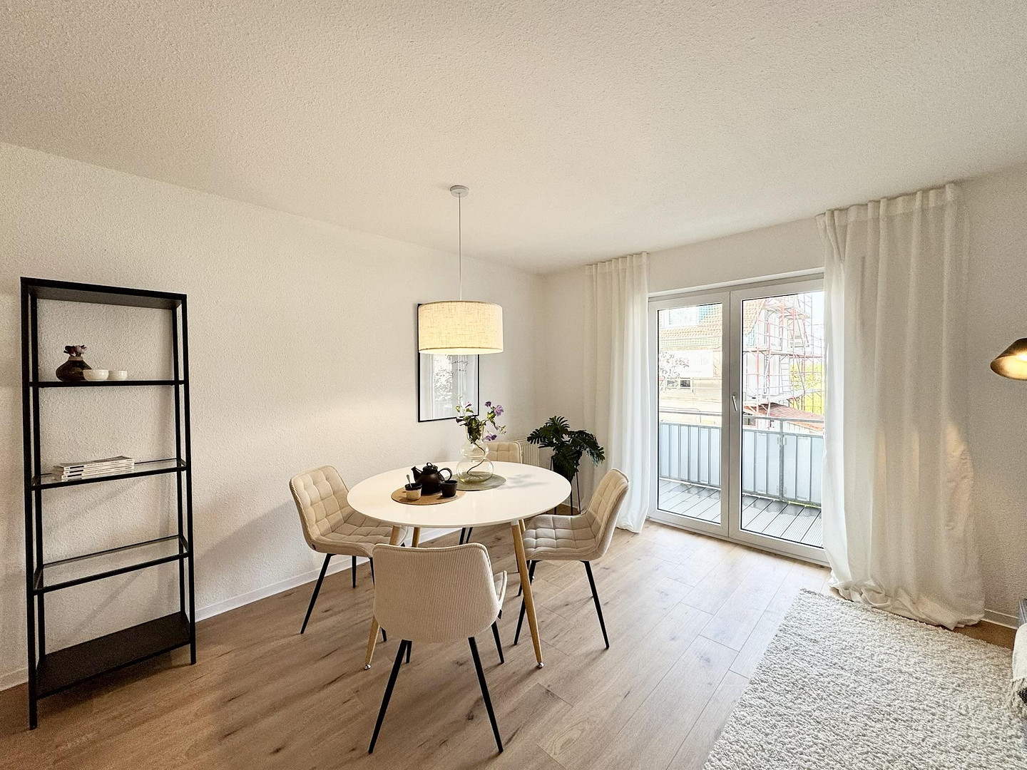 Modernisierter Wohntraum im Dreiländereck – Flexible 2,5-Zimmer mit Balkon, Option auf 3 Zimmer – 79576 Weil am Rhein(Haltingen) – Vorschaubild 3