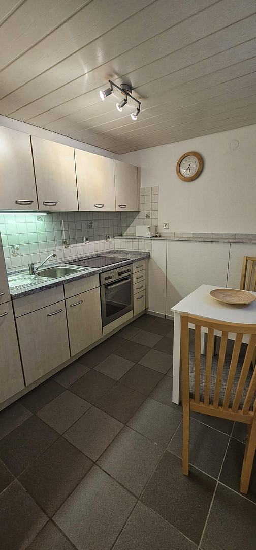 2-Zimmer-Einliegerstudio: Neu, modern, Voll-All-Inclusiv, seperater Eingang, Terasse, premium Lage – 42655 Solingen – Vorschaubild 4