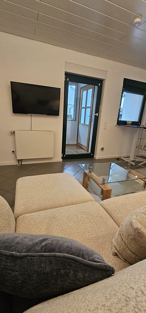 2-Zimmer-Einliegerstudio: Neu, modern, Voll-All-Inclusiv, seperater Eingang, Terasse, premium Lage – 42655 Solingen – Vorschaubild 11