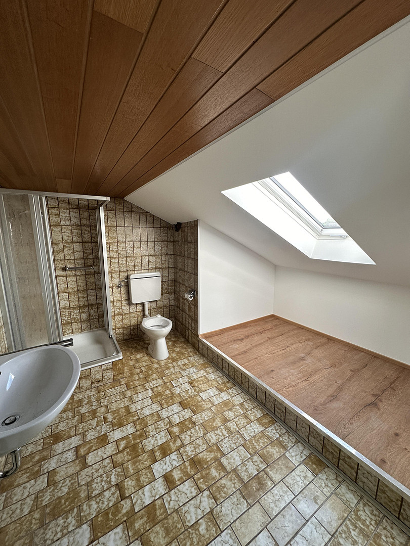 renovierte 2-Zimmer-Dachgeschosswohnung in ruhiger Lage – Freising – Vorschaubild 7