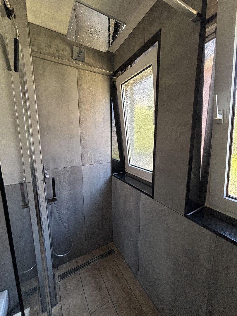 Gepflegte 2-Zimmer-Wohnung mit Balkon, Einbauküche, Stellplatz & Aufzug in Maintal-Dörnigheim – 63477 Maintal(Dörnigheim) – Vorschaubild 4