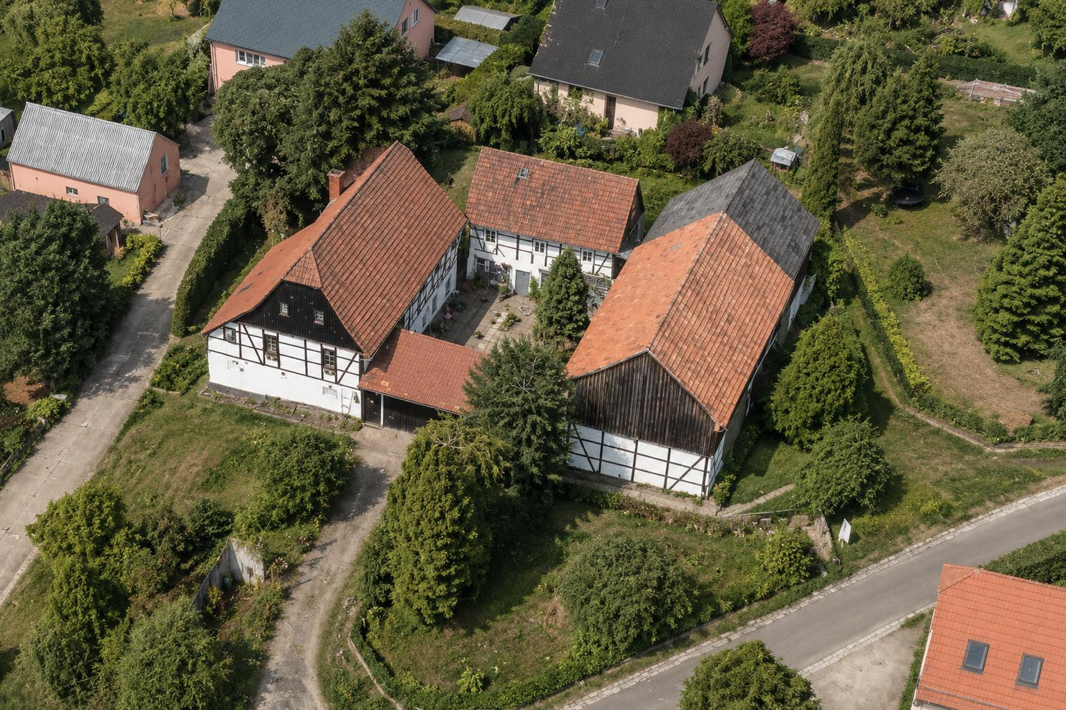 Ein Zuhause mit Charakter – Fachwerk, Lehm & Abendsonne – Zur Hohle 2, 1328 Dresden(Malschendorf) – Vorschaubild 4