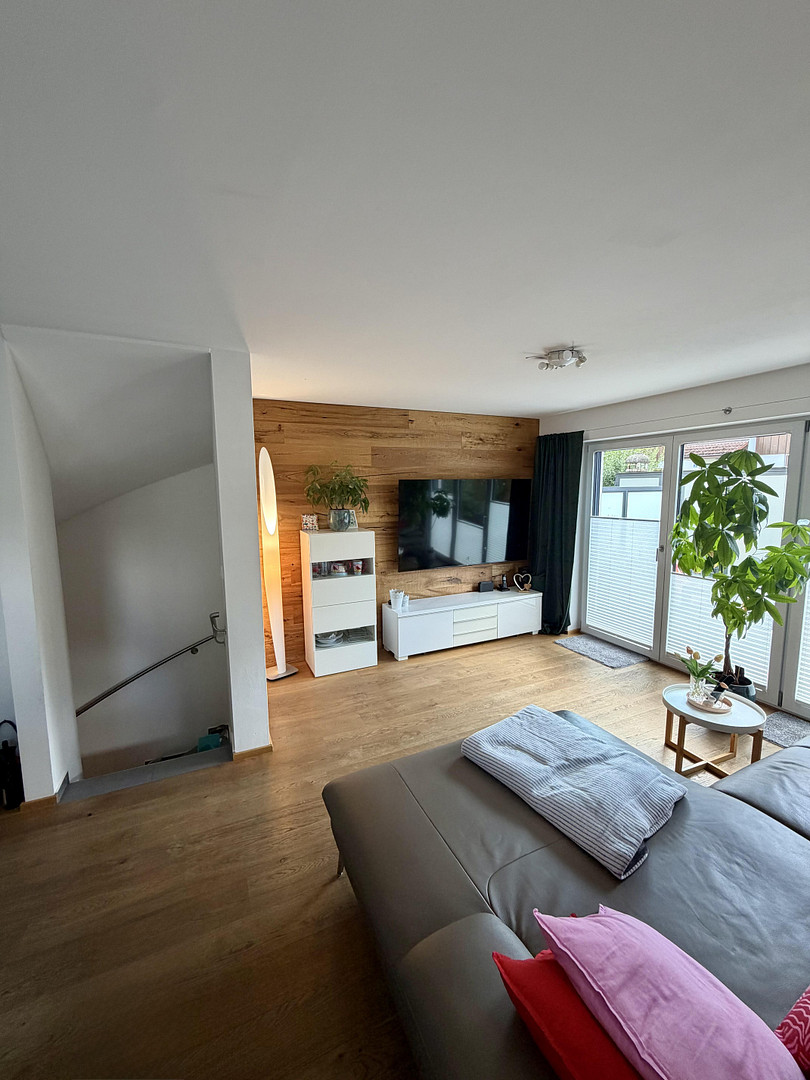 Hausgefühl: Maisonette mit Garten auf 3 Ebenen,  eigenem Eingang & 119 m² Wohn-/Nutzfl. – Taufkirchen – Vorschaubild 6