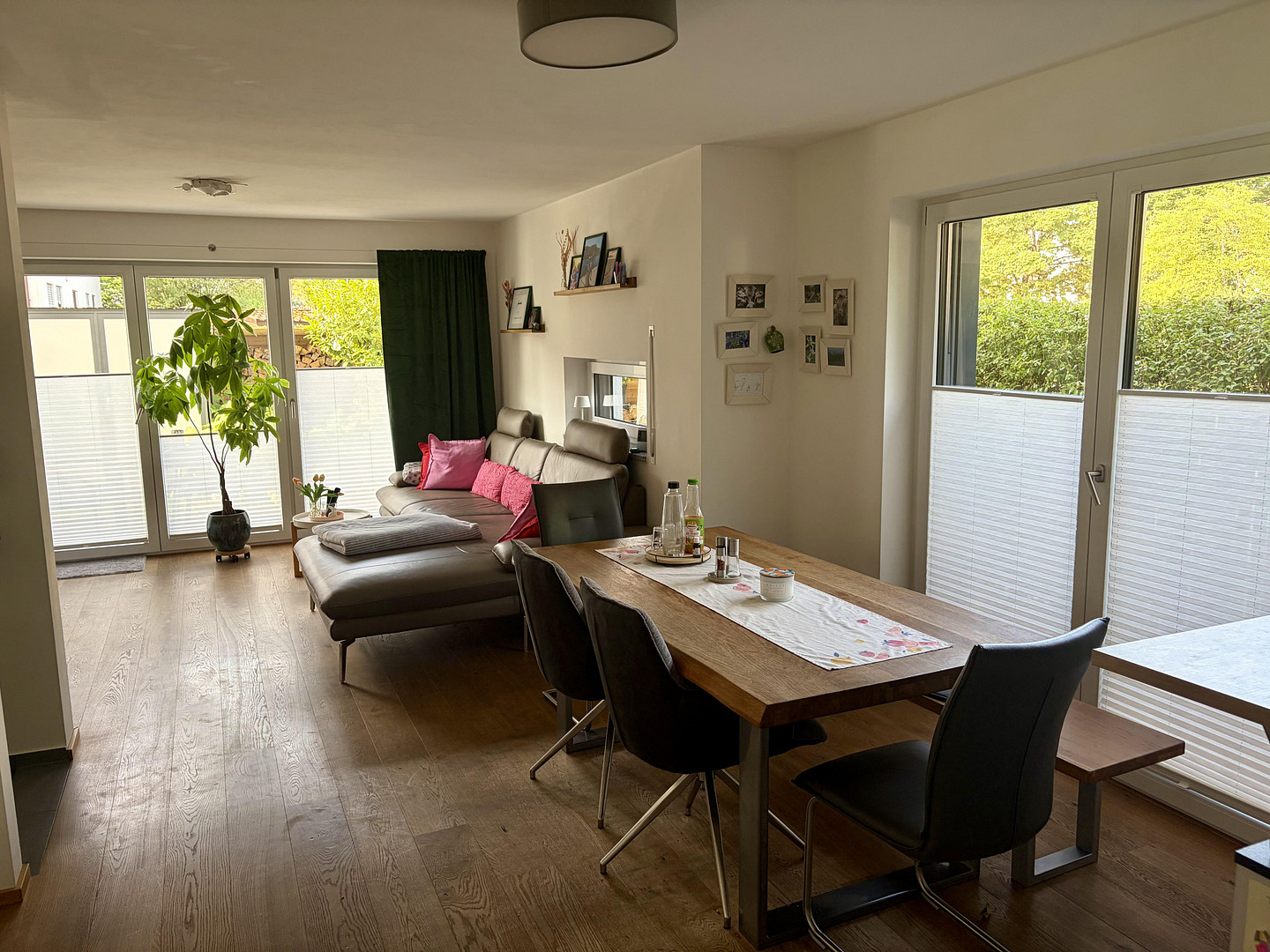 Hausgefühl: Maisonette mit Garten auf 3 Ebenen,  eigenem Eingang & 119 m² Wohn-/Nutzfl. – Taufkirchen – Vorschaubild 4