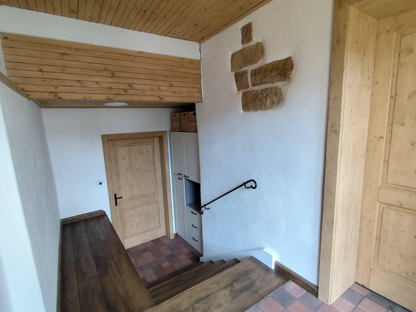 Licht & Weite – Altholz, Lehm und historischer Charme – Zur Hohle 2, 1328 Dresden(Malschendorf) – Vorschaubild 19