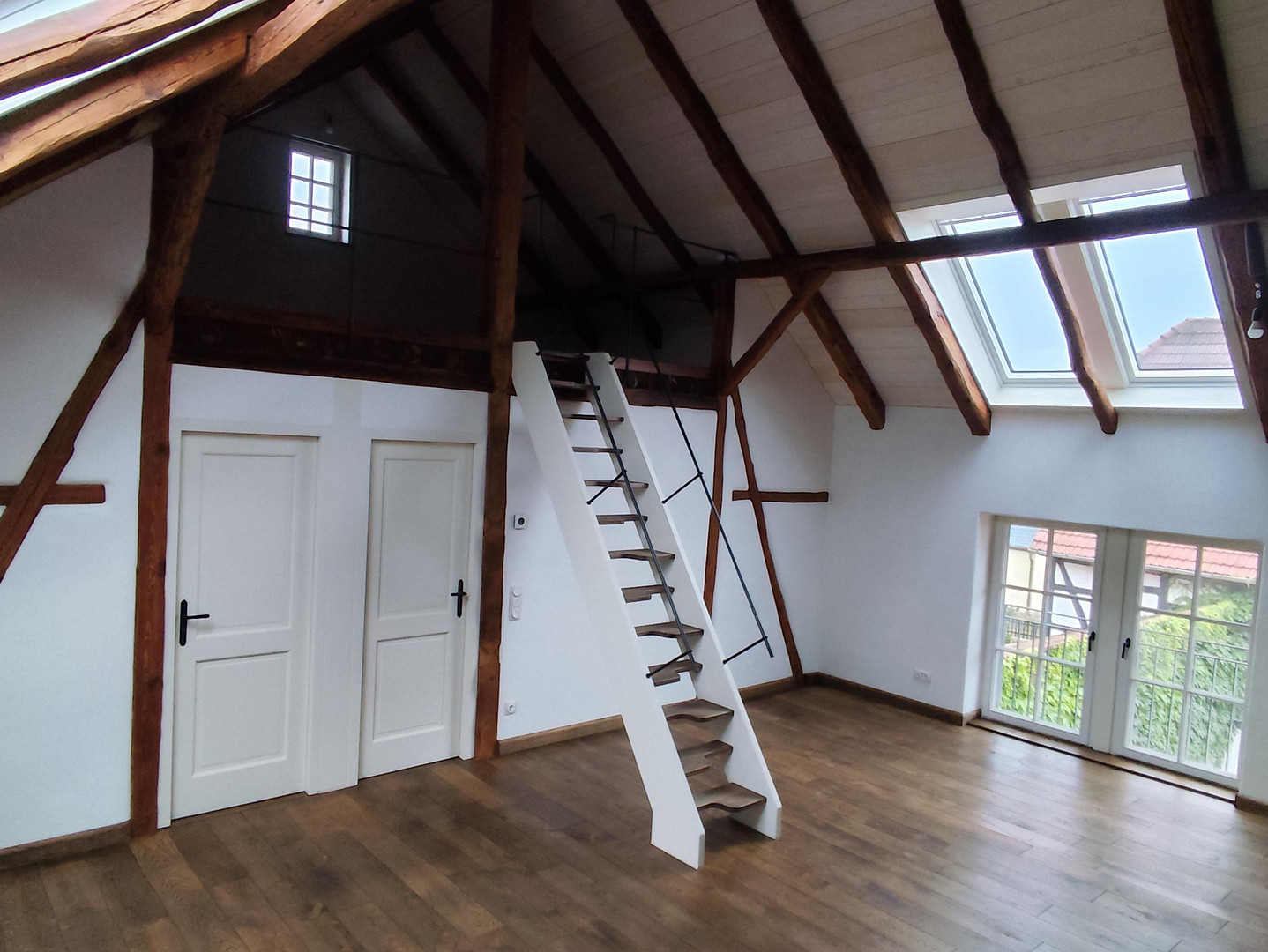 Licht & Weite – Altholz, Lehm und historischer Charme – Zur Hohle 2, 1328 Dresden(Malschendorf) – Vorschaubild 9