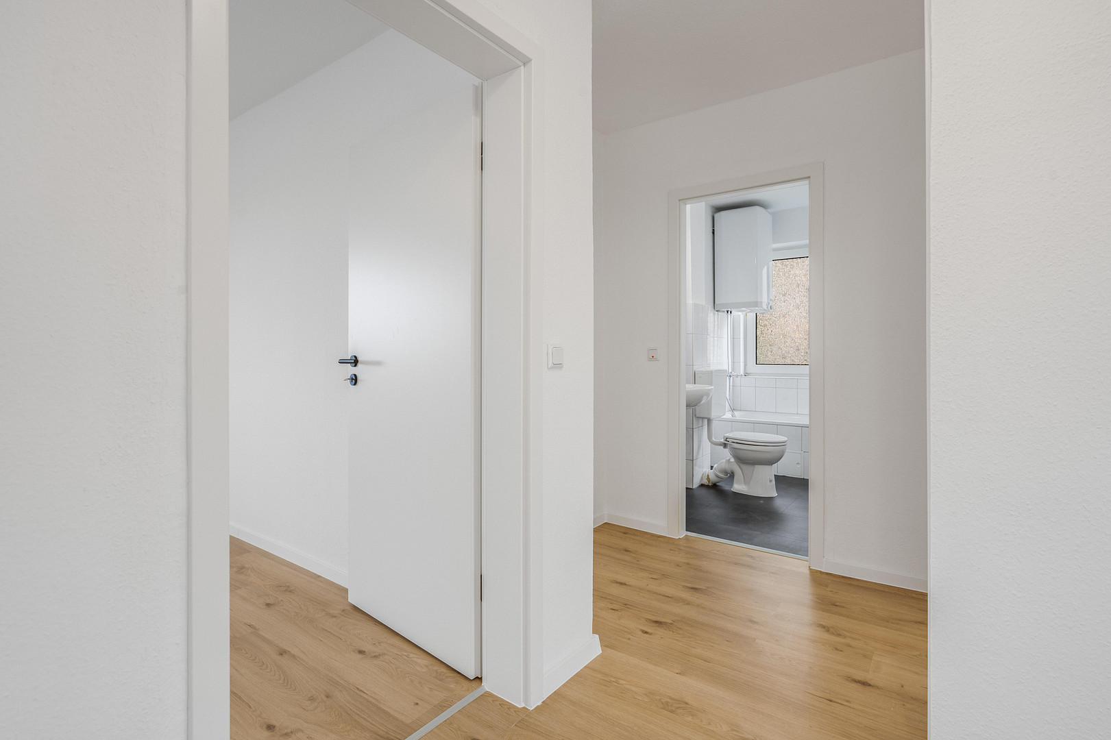 Frisch renovierte 3-Zimmer-Wohnung mit Balkon und Aufzug – sofort einziehen, provisionsfrei – 40822 Mettmann – Vorschaubild 8