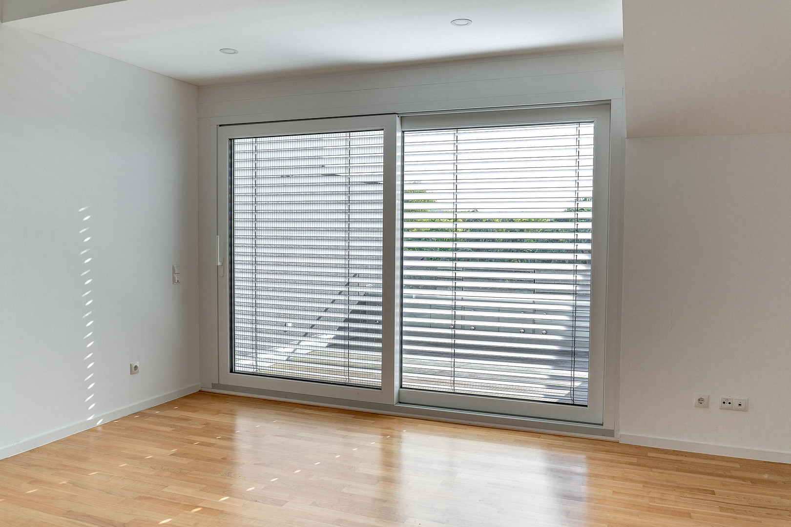 Attraktive Maisonettewohnung mit Haus-im-Haus-Charakter, Dachloggia, Garage – 56076 Koblenz – Vorschaubild 18